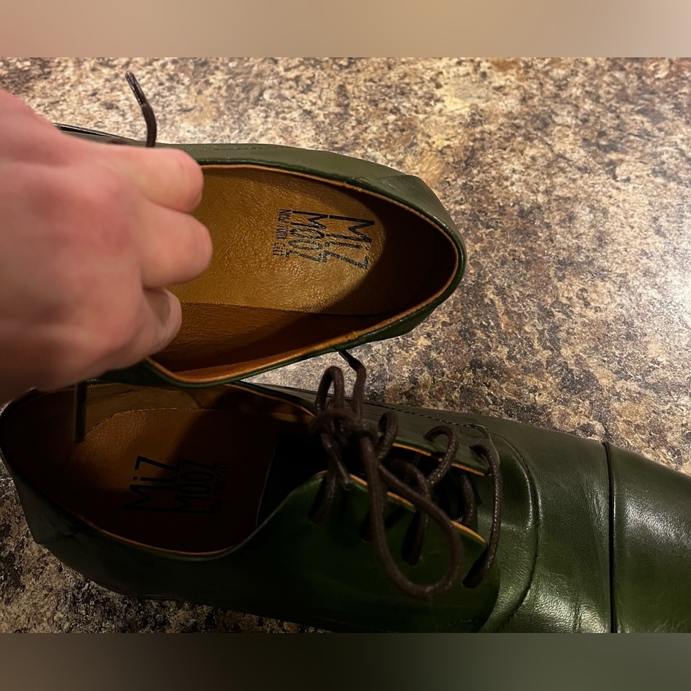 Miz Mooz Green Cap Toe Leather Derby Oxford Shoes Size 10 Lace Up Comfort Flat - Picture 8 of 13